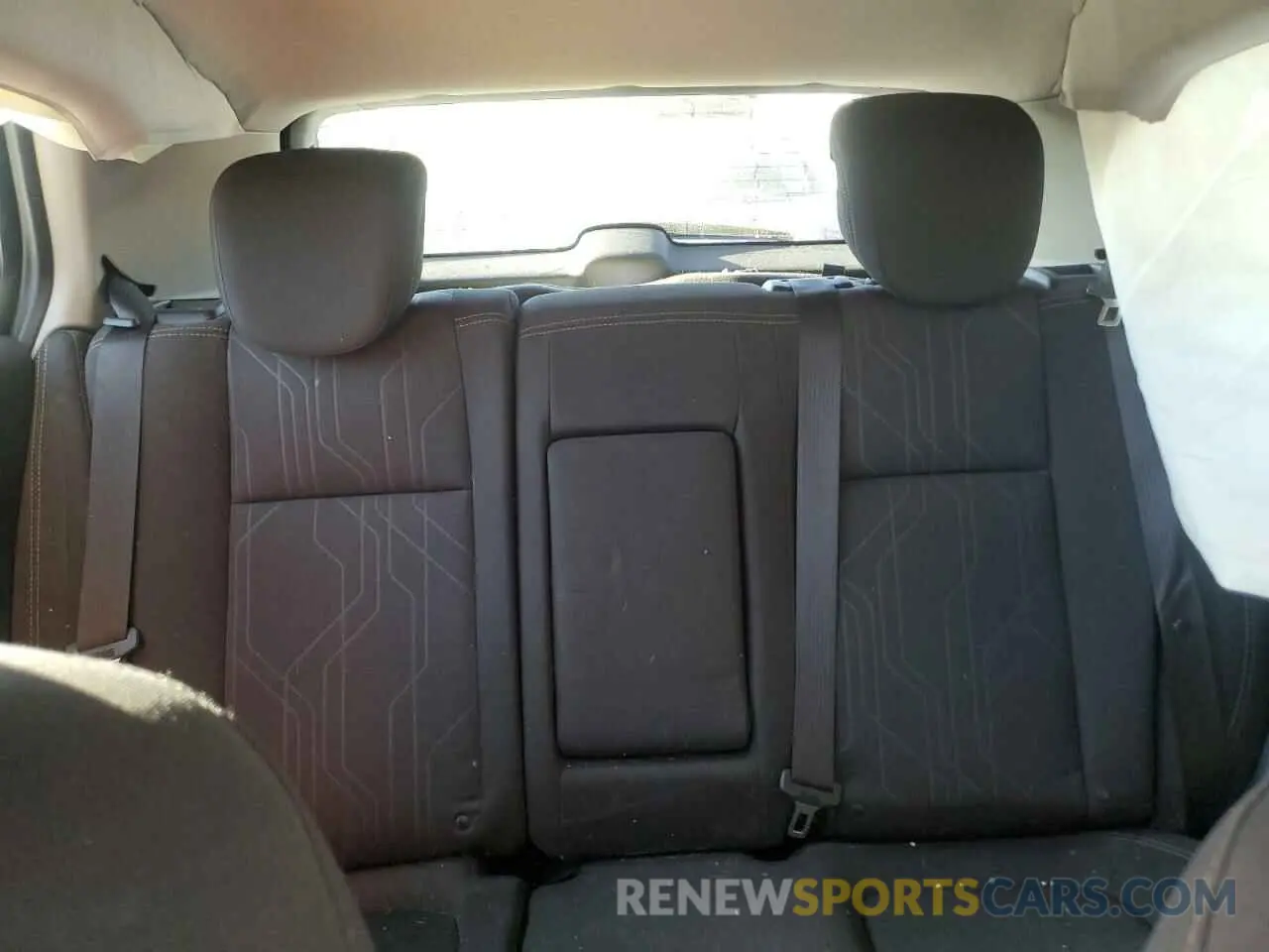 10 Photograph of a damaged car 3GNCJLSB2KL256566 CHEVROLET TRAX 2019