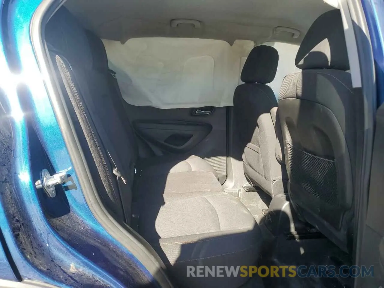 11 Photograph of a damaged car 3GNCJLSB2KL256566 CHEVROLET TRAX 2019