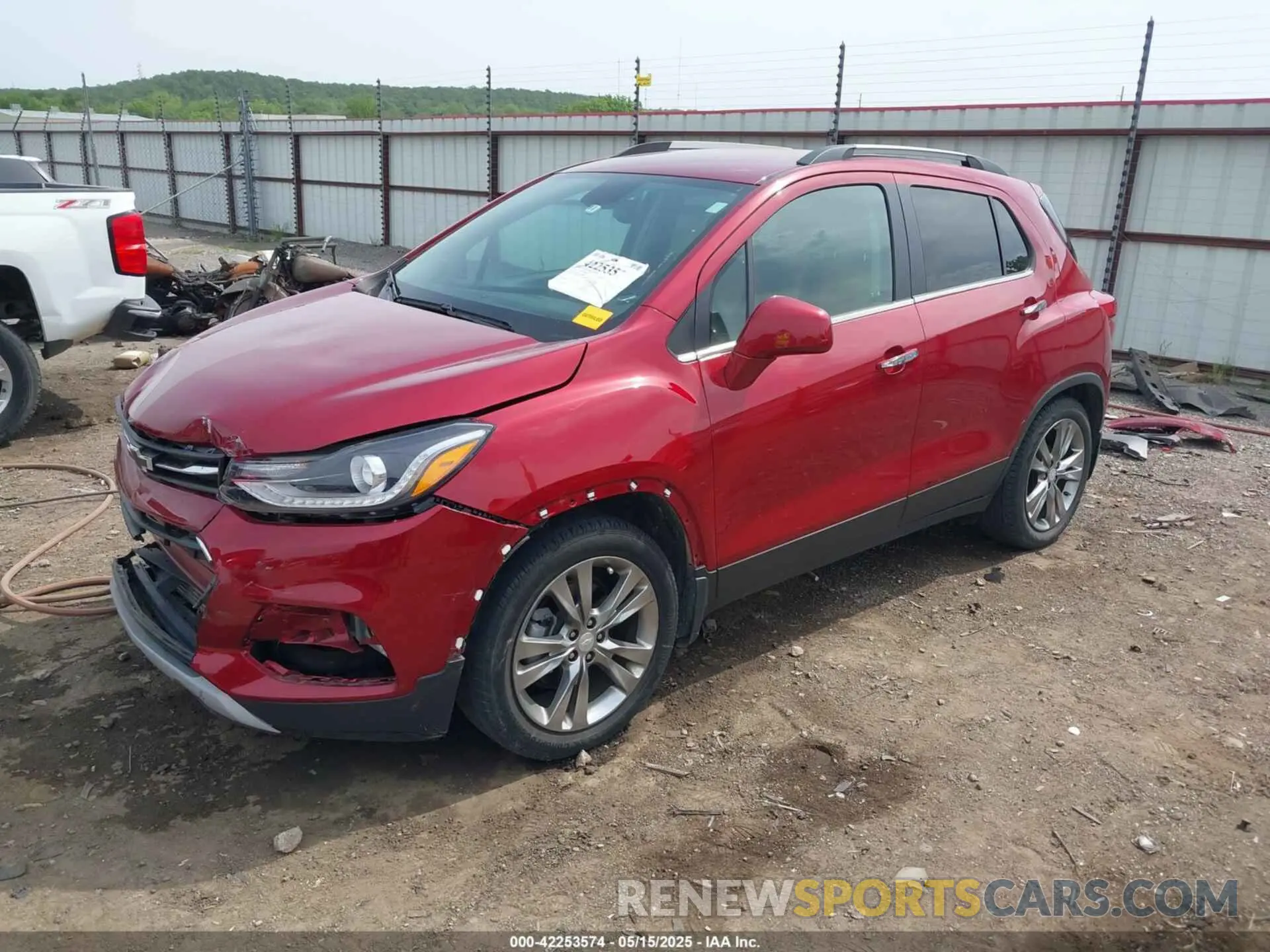 2 Photograph of a damaged car 3GNCJLSB2KL288059 CHEVROLET TRAX 2019