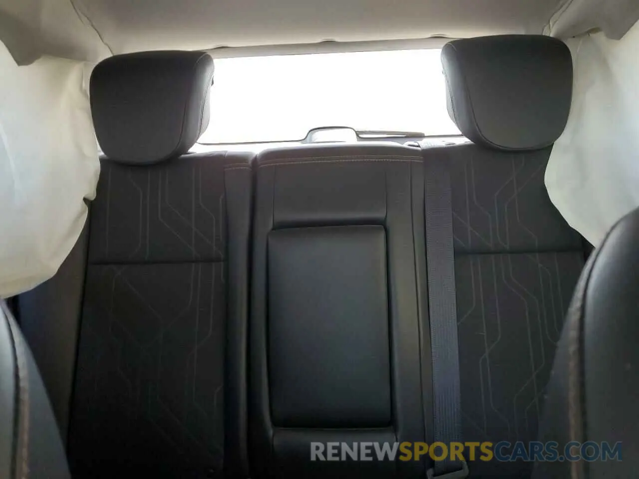 10 Photograph of a damaged car 3GNCJLSB2KL296694 CHEVROLET TRAX 2019