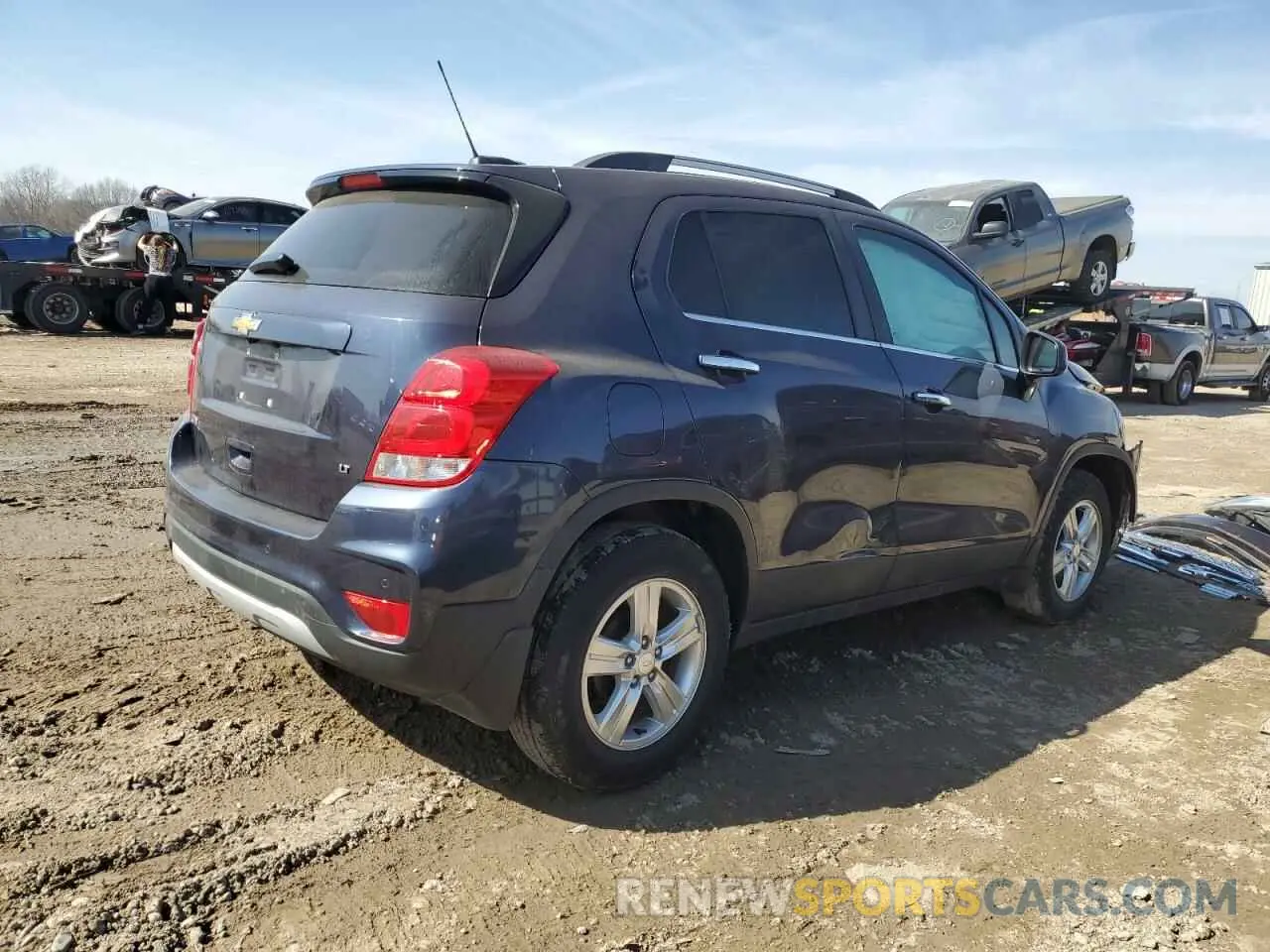 3 Photograph of a damaged car 3GNCJLSB2KL296694 CHEVROLET TRAX 2019