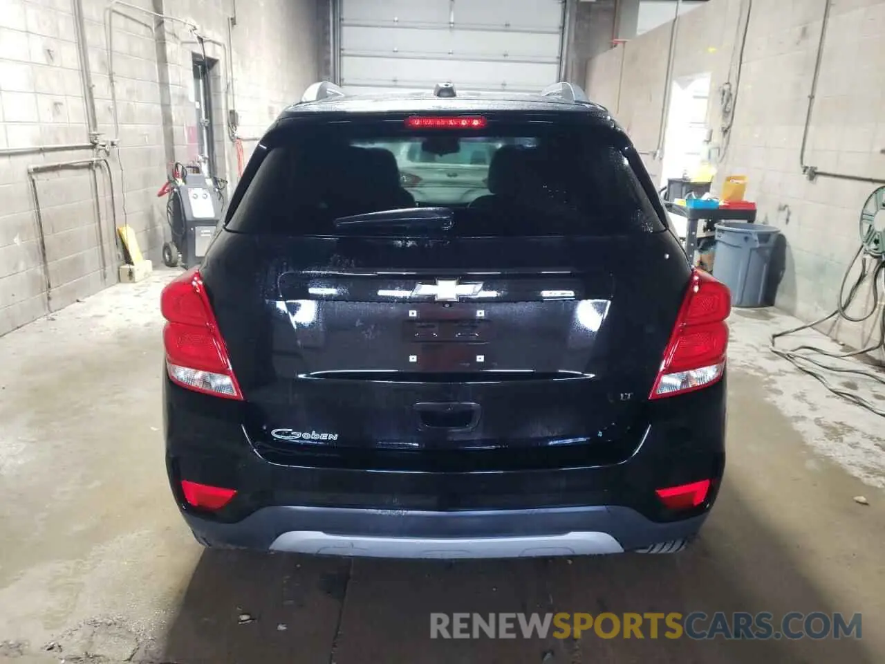 6 Photograph of a damaged car 3GNCJLSB2KL370907 CHEVROLET TRAX 2019