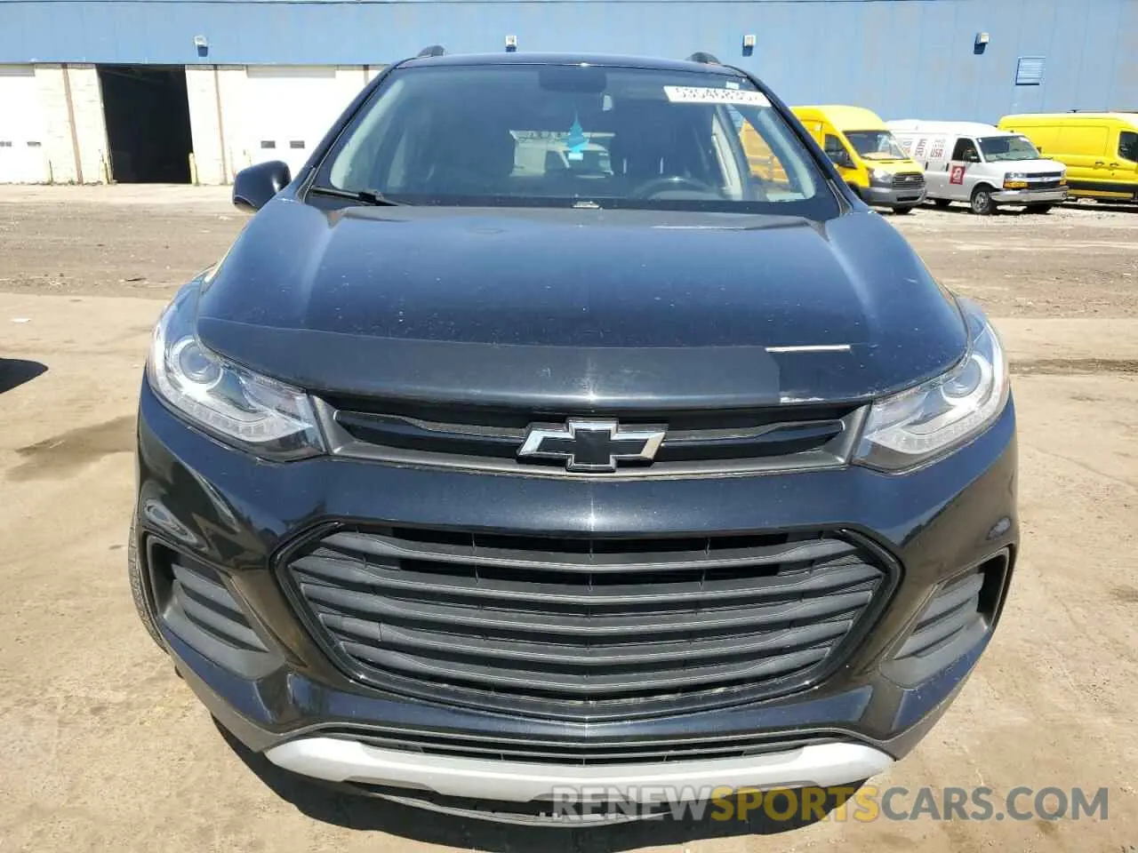 5 Photograph of a damaged car 3GNCJLSB2KL377355 CHEVROLET TRAX 2019
