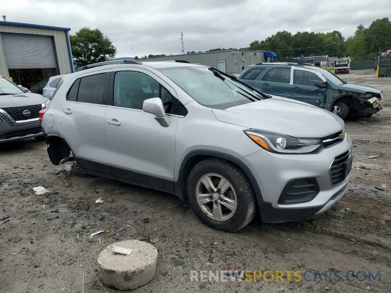 4 Photograph of a damaged car 3GNCJLSB3KL280326 CHEVROLET TRAX 2019