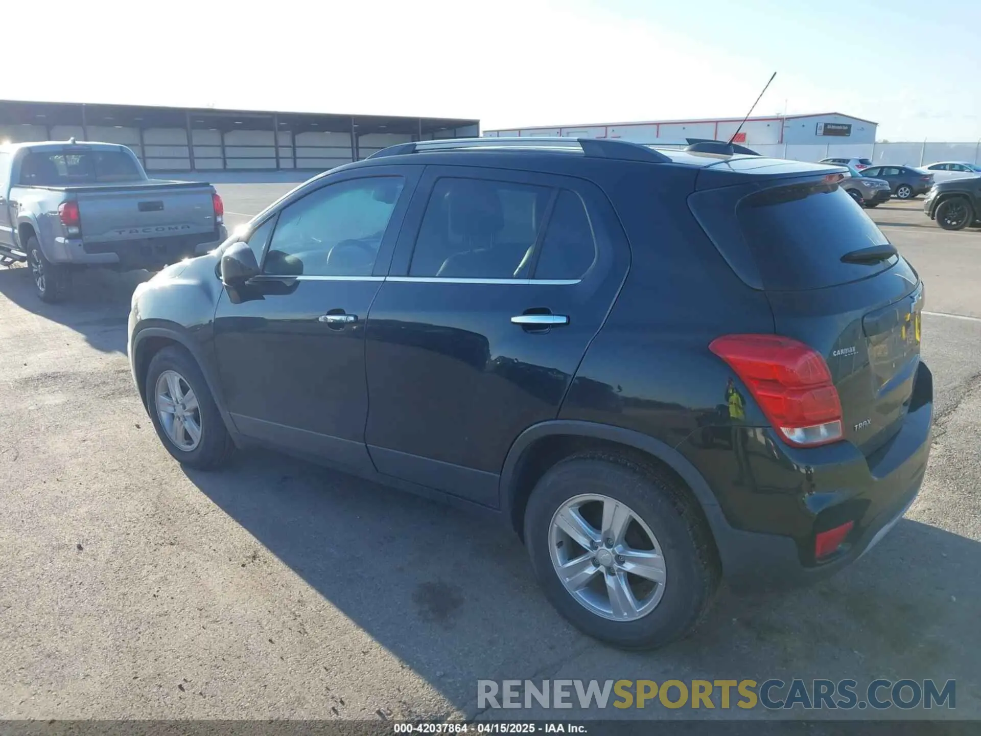 3 Photograph of a damaged car 3GNCJLSB4KL171129 CHEVROLET TRAX 2019
