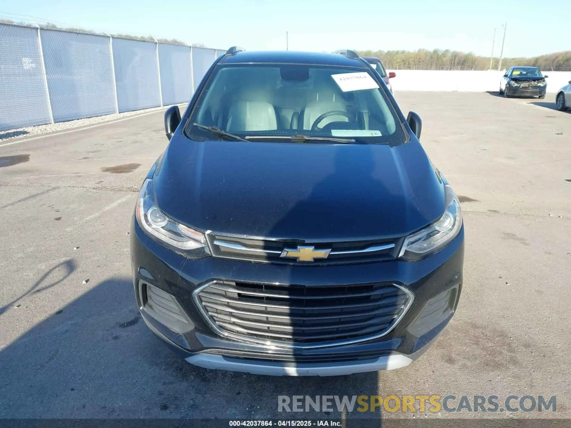6 Photograph of a damaged car 3GNCJLSB4KL171129 CHEVROLET TRAX 2019