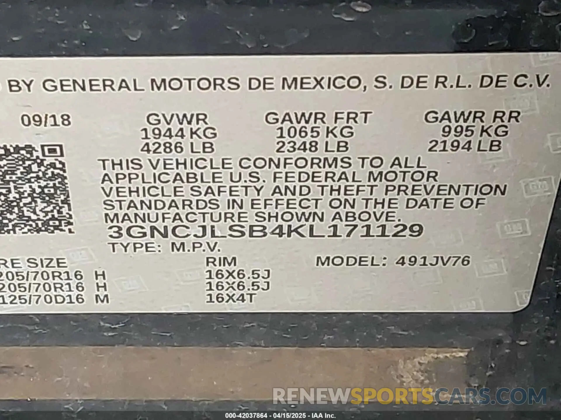 9 Photograph of a damaged car 3GNCJLSB4KL171129 CHEVROLET TRAX 2019