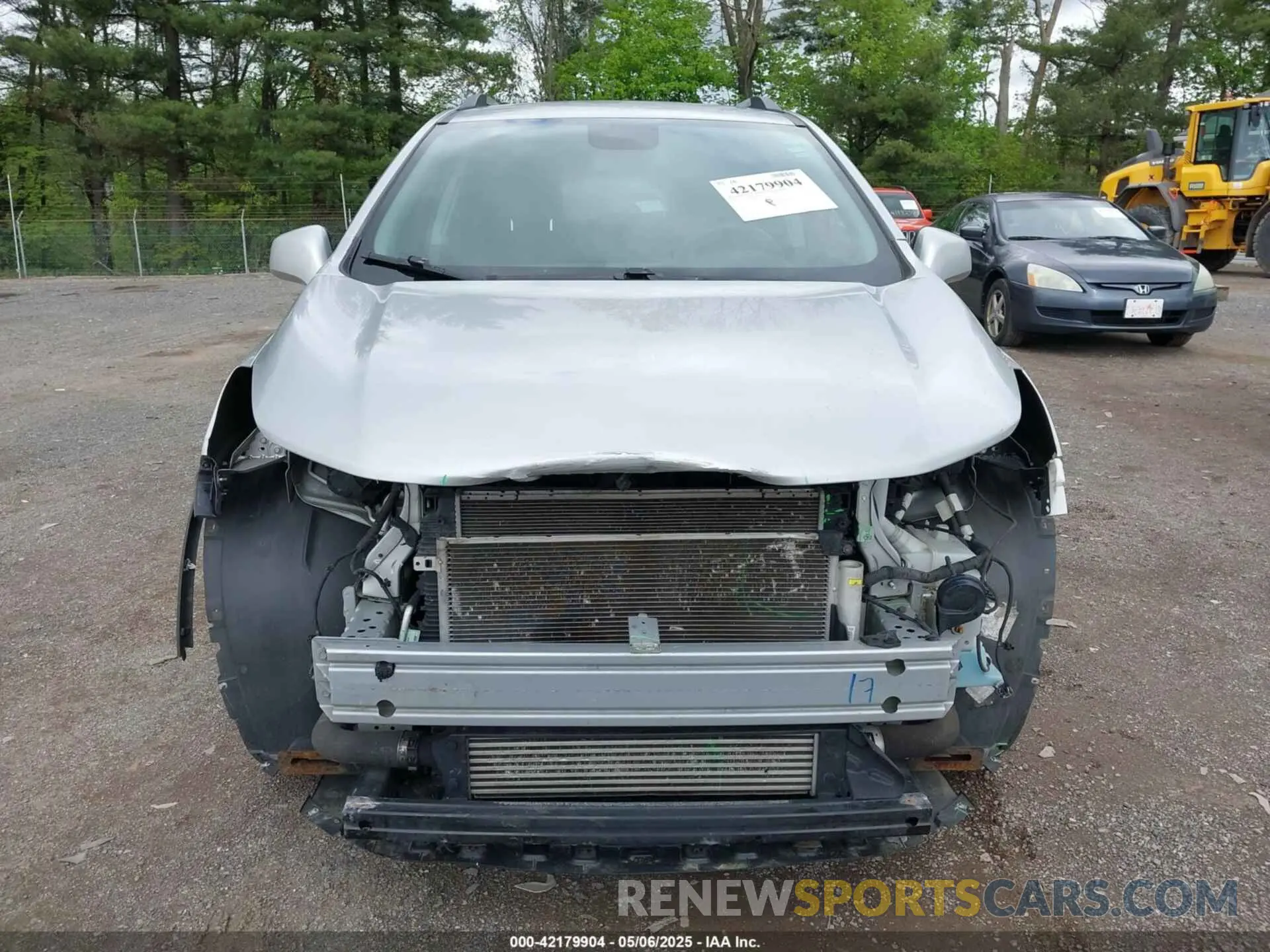 13 Photograph of a damaged car 3GNCJLSB4KL256651 CHEVROLET TRAX 2019