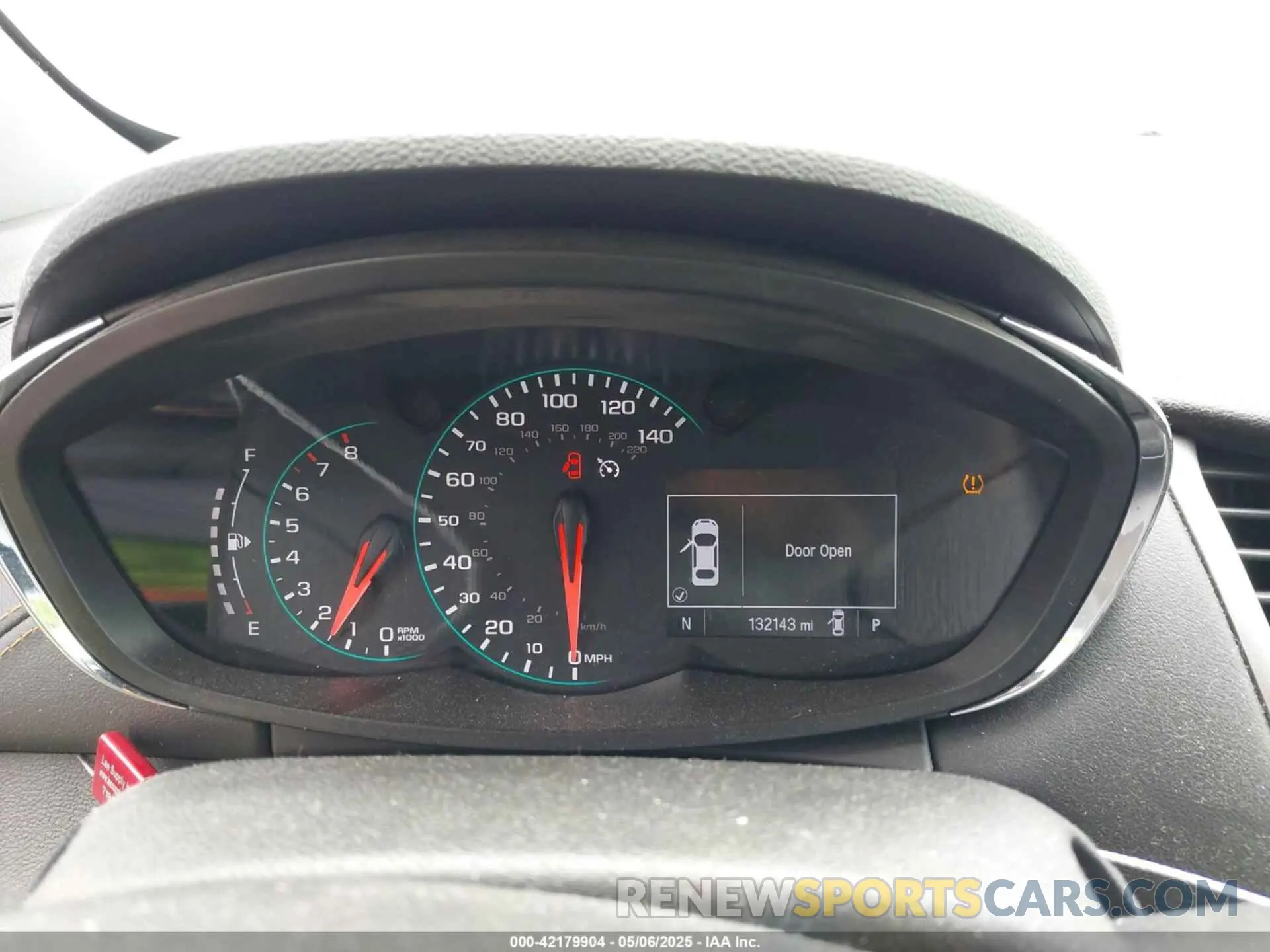 7 Photograph of a damaged car 3GNCJLSB4KL256651 CHEVROLET TRAX 2019