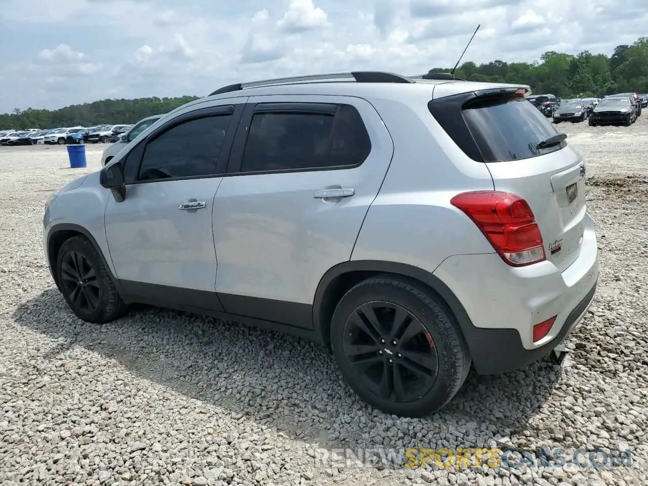 2 Photograph of a damaged car 3GNCJLSB4KL310692 CHEVROLET TRAX 2019