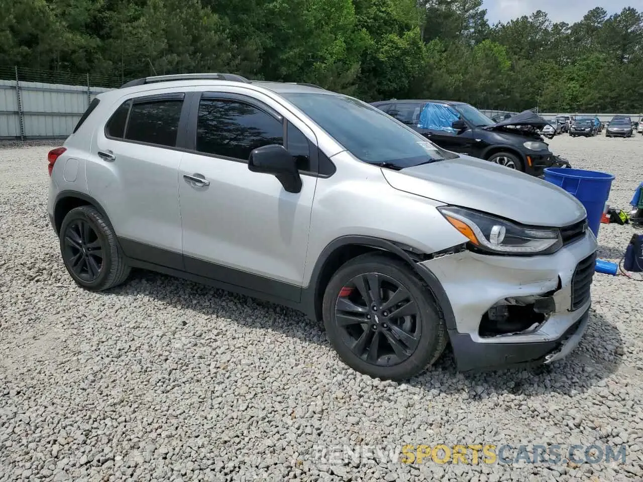4 Photograph of a damaged car 3GNCJLSB4KL310692 CHEVROLET TRAX 2019