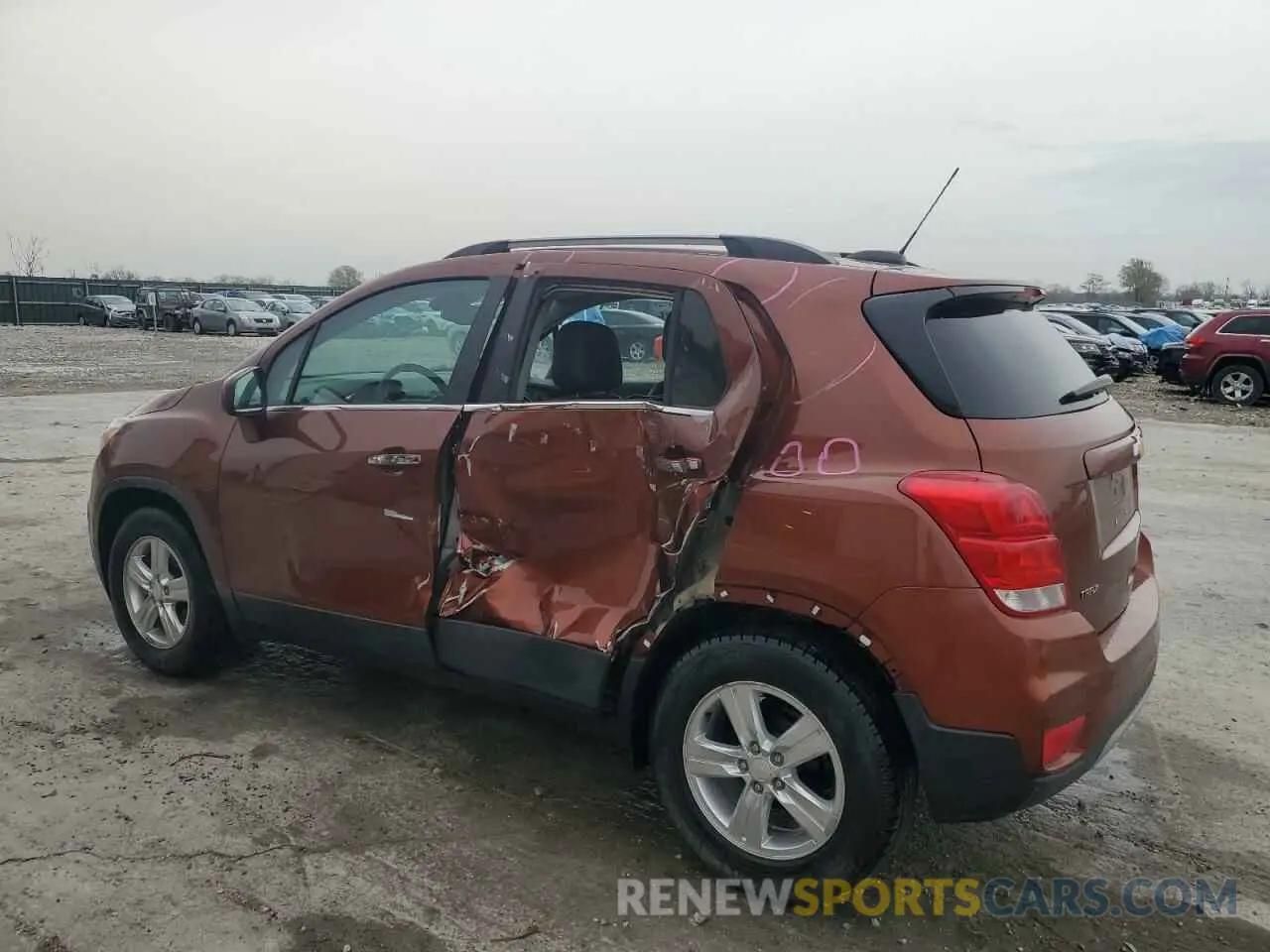 2 Photograph of a damaged car 3GNCJLSB4KL323586 CHEVROLET TRAX 2019