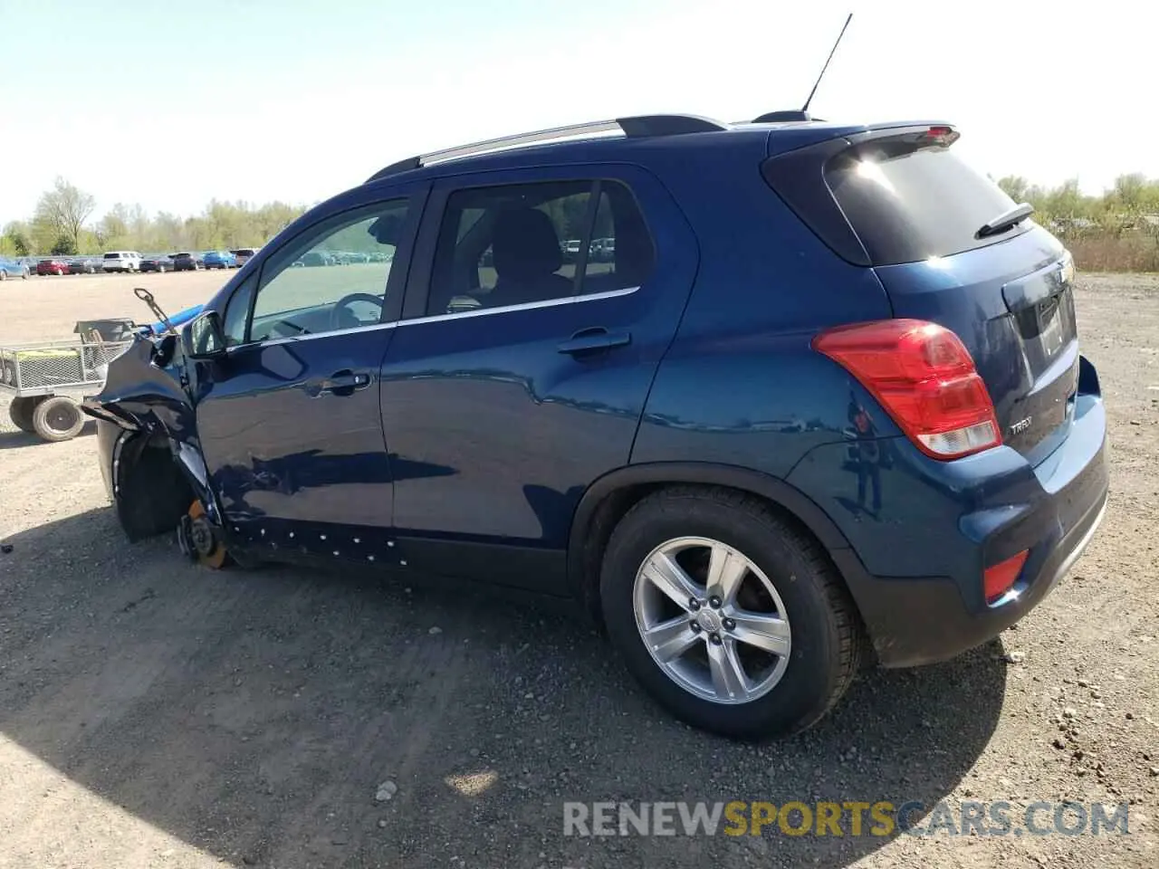 2 Photograph of a damaged car 3GNCJLSB4KL330800 CHEVROLET TRAX 2019