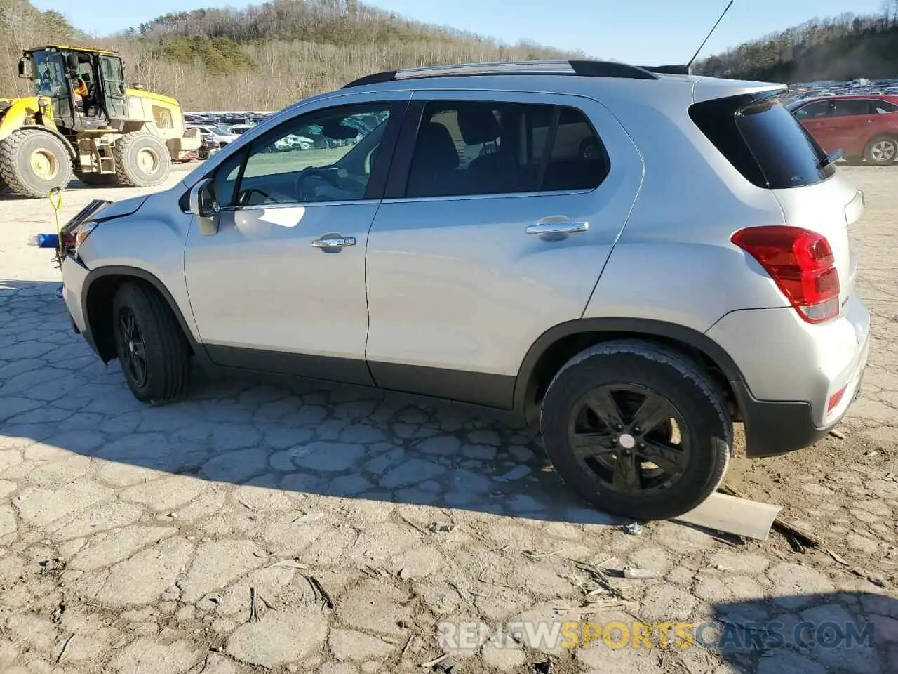 2 Photograph of a damaged car 3GNCJLSB4KL389877 CHEVROLET TRAX 2019