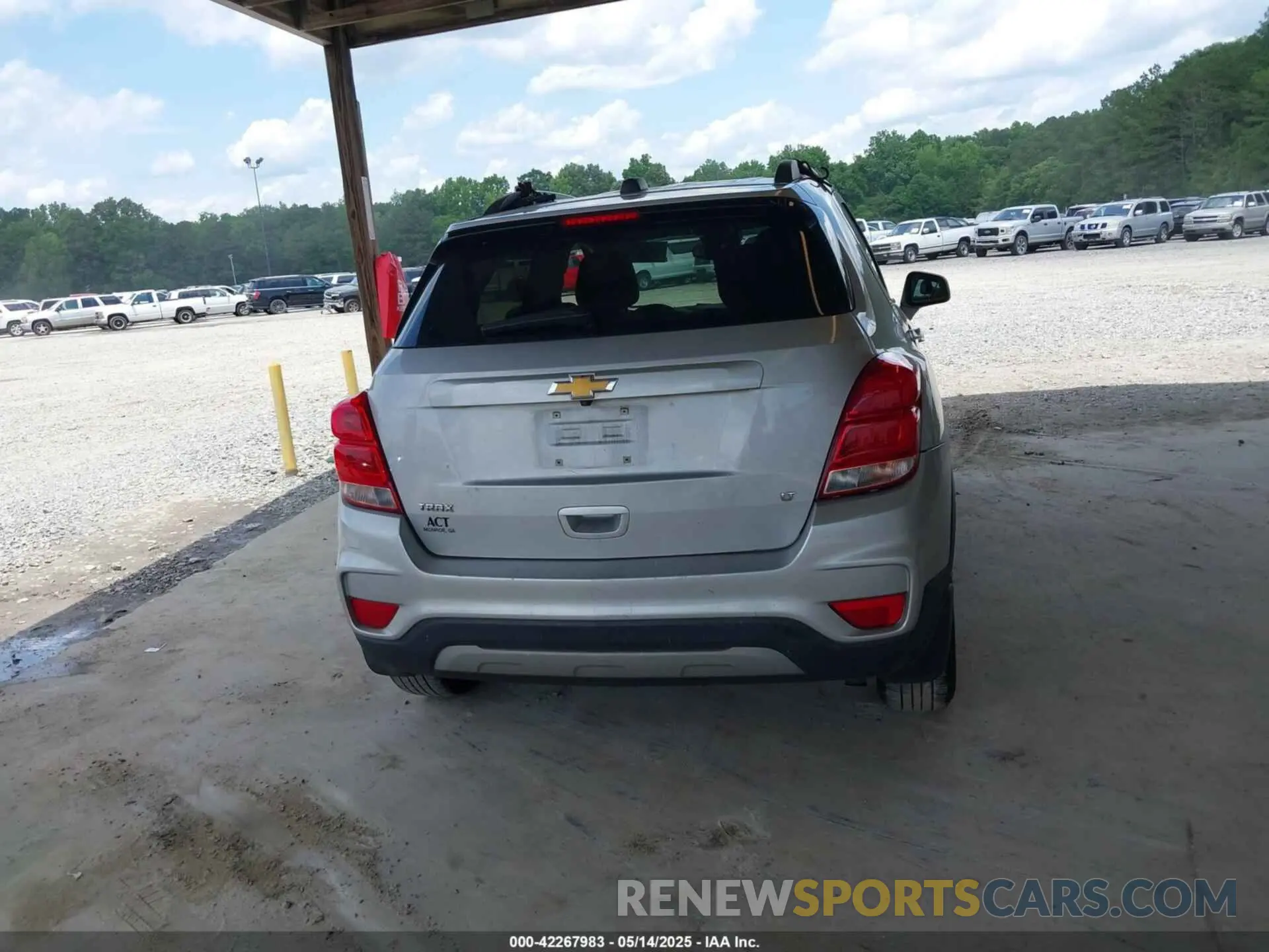 16 Photograph of a damaged car 3GNCJLSB5KL164609 CHEVROLET TRAX 2019