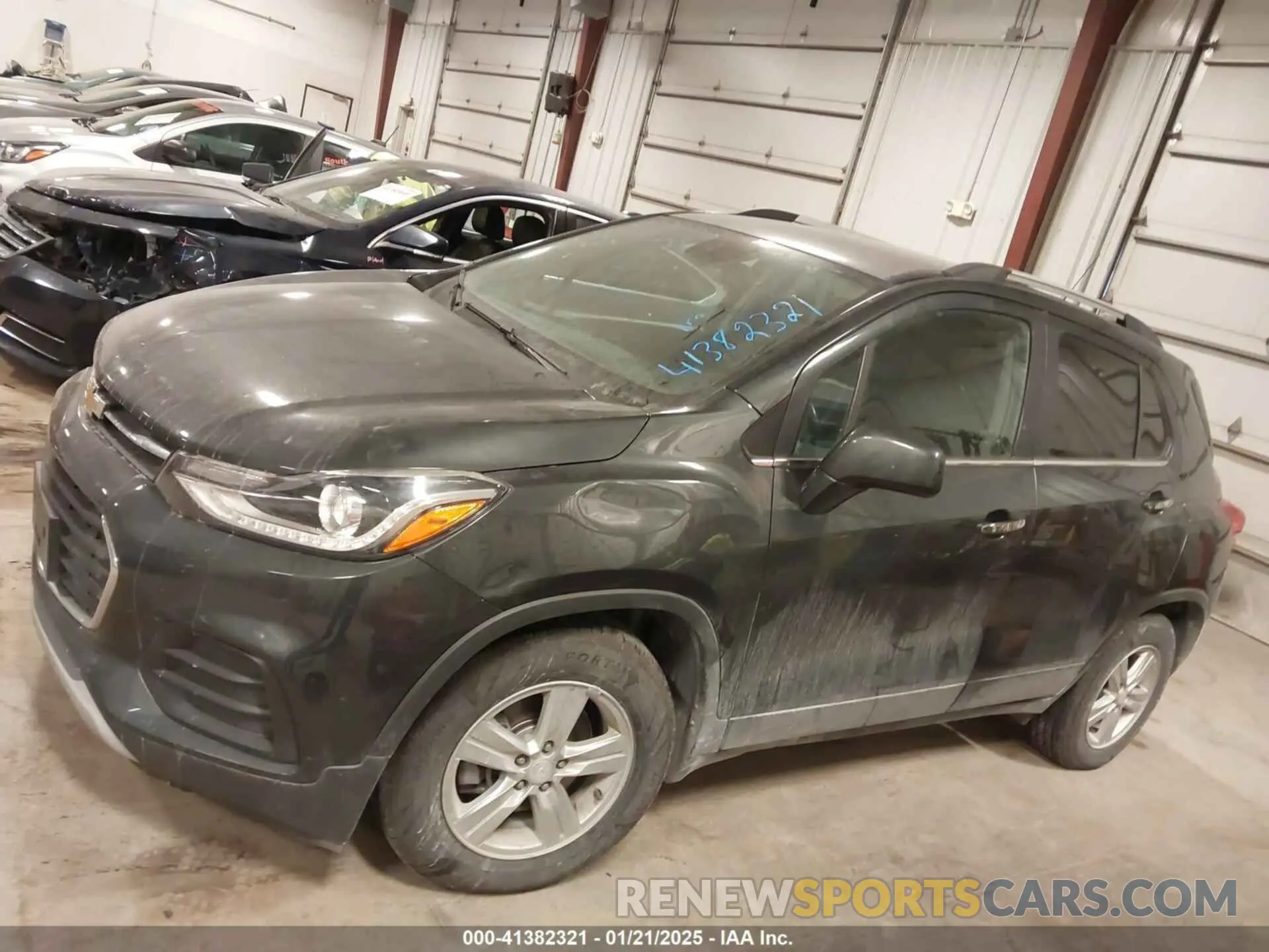 14 Photograph of a damaged car 3GNCJLSB5KL241737 CHEVROLET TRAX 2019