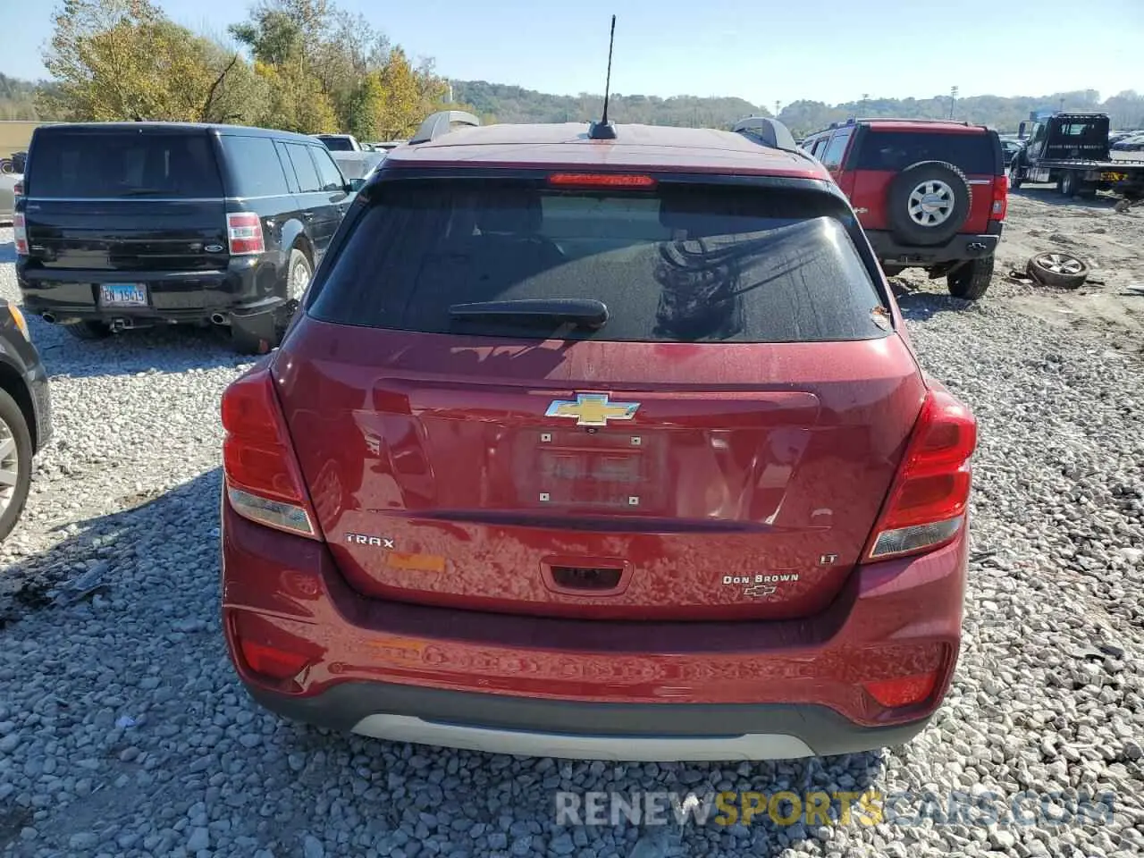 6 Photograph of a damaged car 3GNCJLSB5KL252141 CHEVROLET TRAX 2019