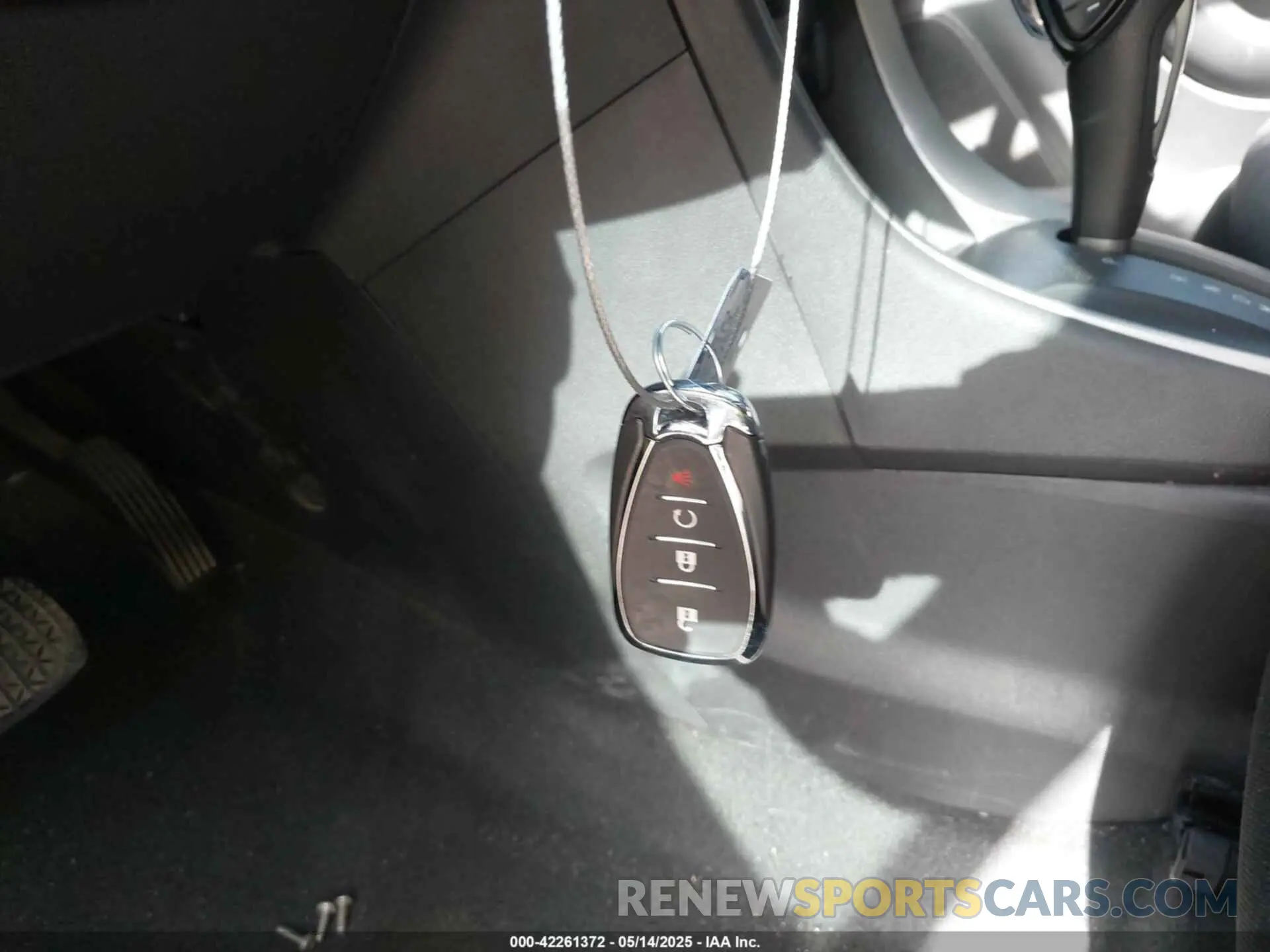 11 Photograph of a damaged car 3GNCJLSB5KL392562 CHEVROLET TRAX 2019