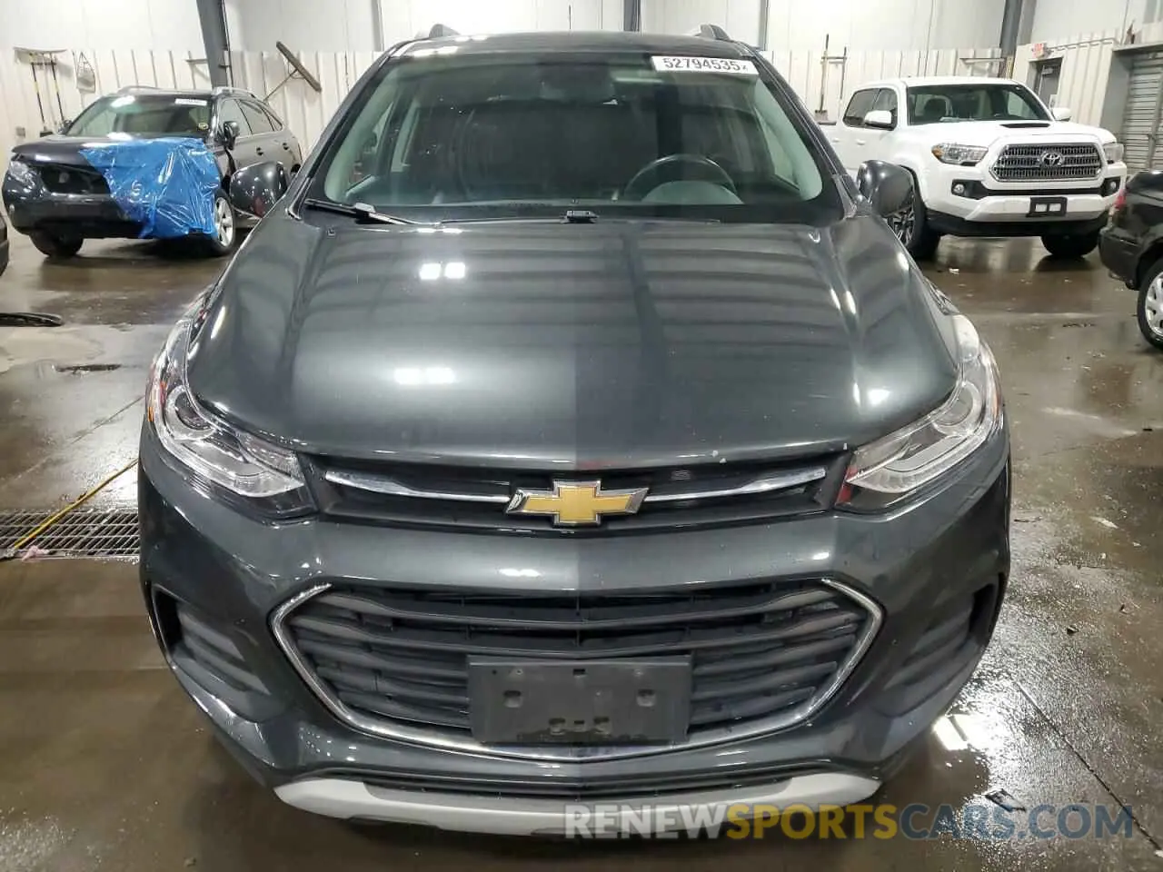 5 Photograph of a damaged car 3GNCJLSB6KL125382 CHEVROLET TRAX 2019