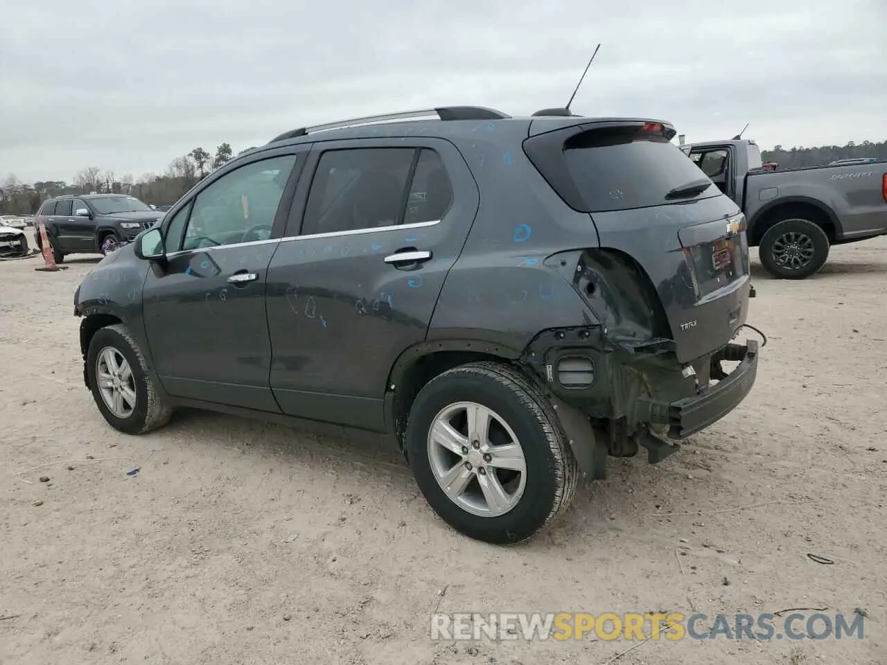 2 Photograph of a damaged car 3GNCJLSB6KL150735 CHEVROLET TRAX 2019