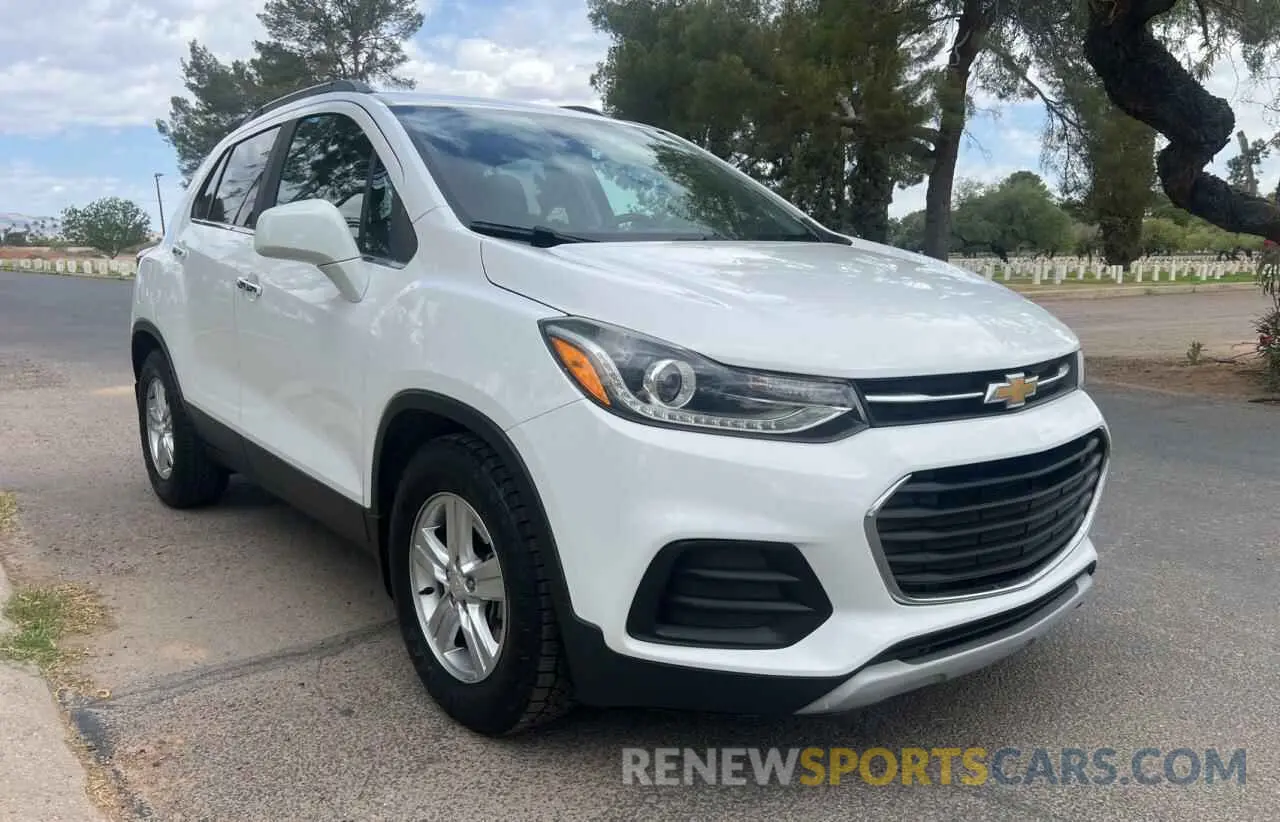 1 Photograph of a damaged car 3GNCJLSB6KL216684 CHEVROLET TRAX 2019