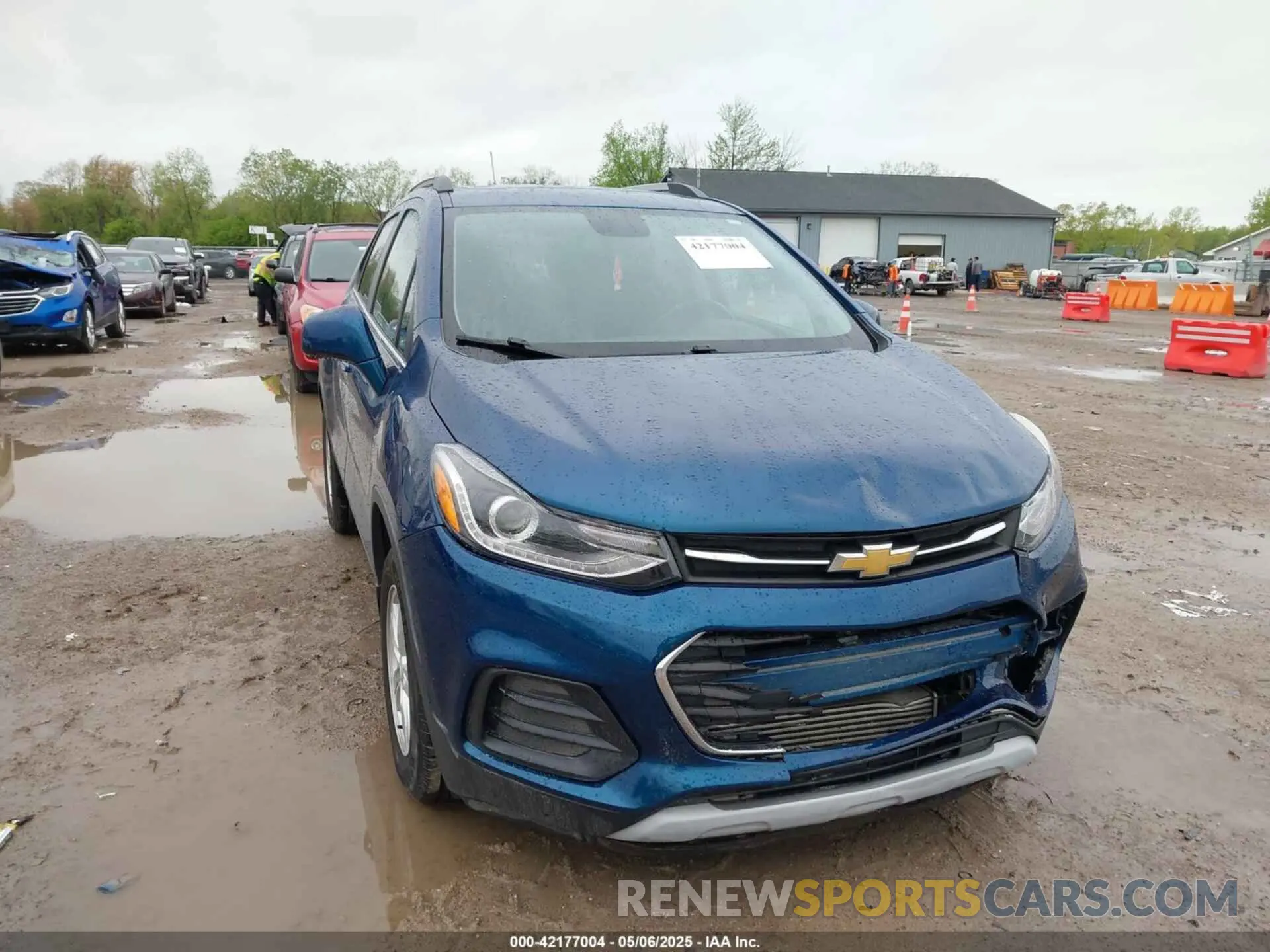 1 Photograph of a damaged car 3GNCJLSB6KL339806 CHEVROLET TRAX 2019