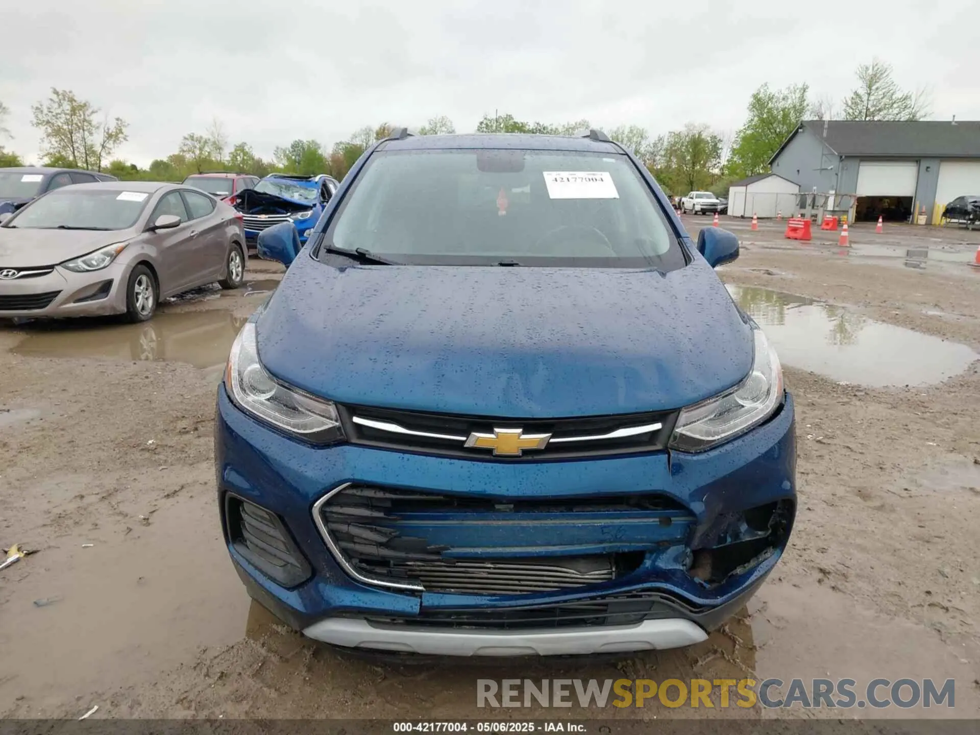 12 Photograph of a damaged car 3GNCJLSB6KL339806 CHEVROLET TRAX 2019