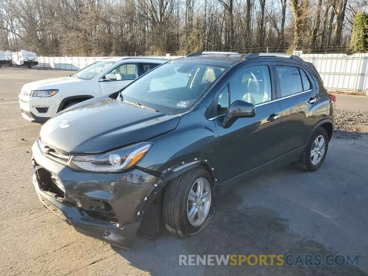 1 Photograph of a damaged car 3GNCJLSB6KL370389 CHEVROLET TRAX 2019