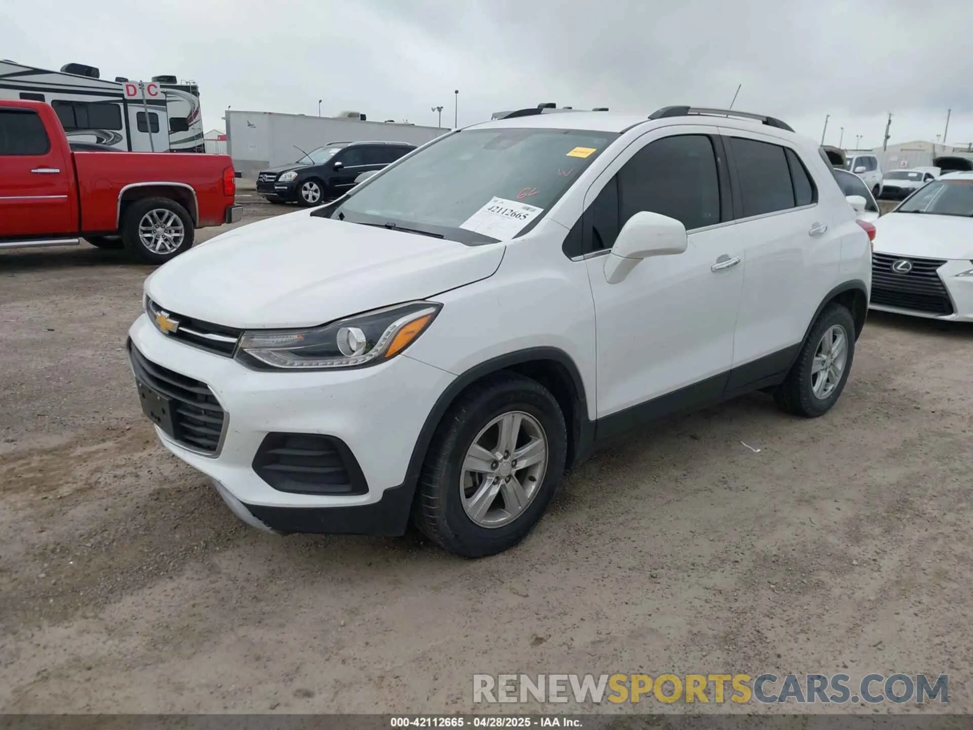 2 Photograph of a damaged car 3GNCJLSB7KL150095 CHEVROLET TRAX 2019