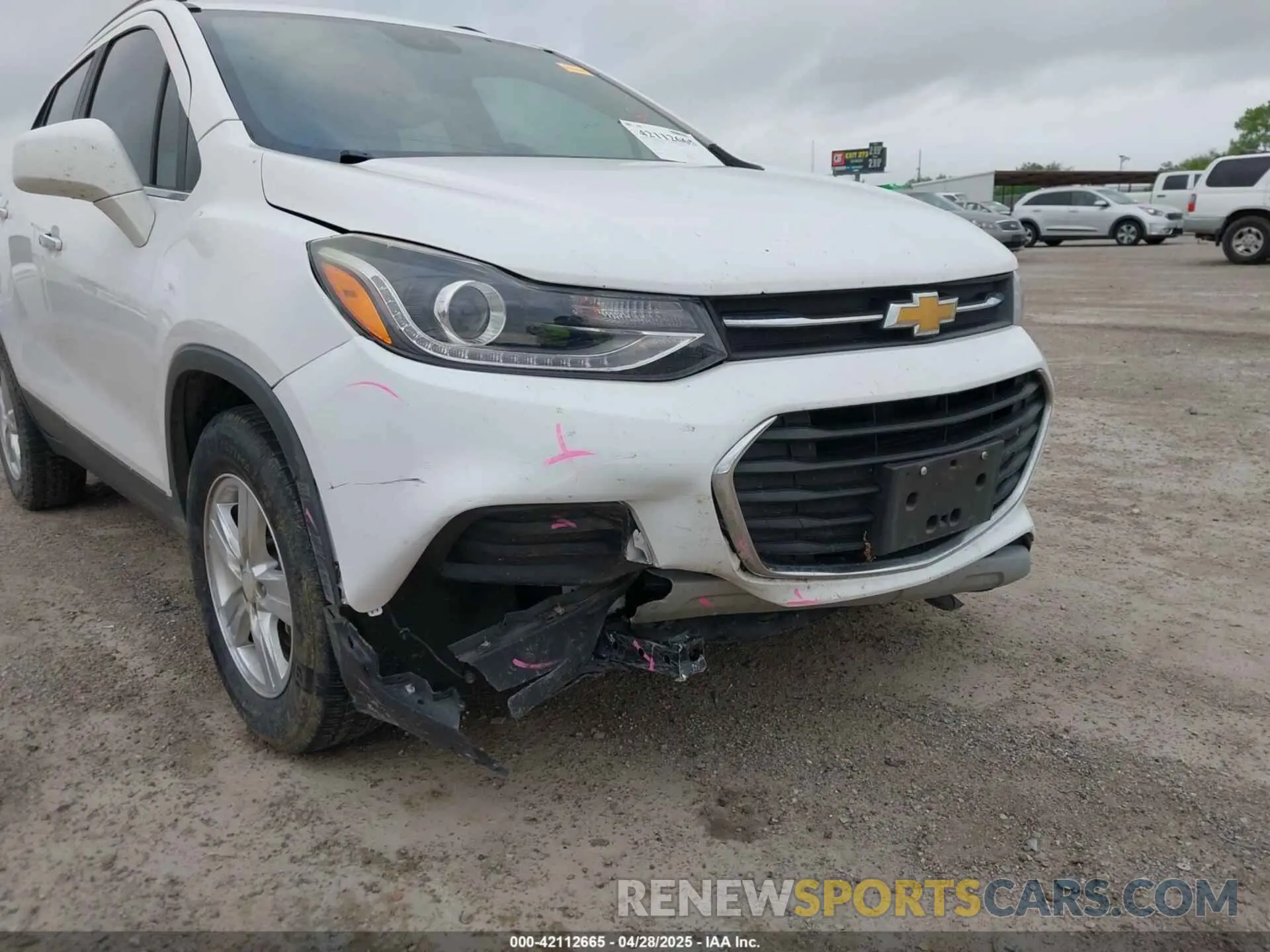 6 Photograph of a damaged car 3GNCJLSB7KL150095 CHEVROLET TRAX 2019