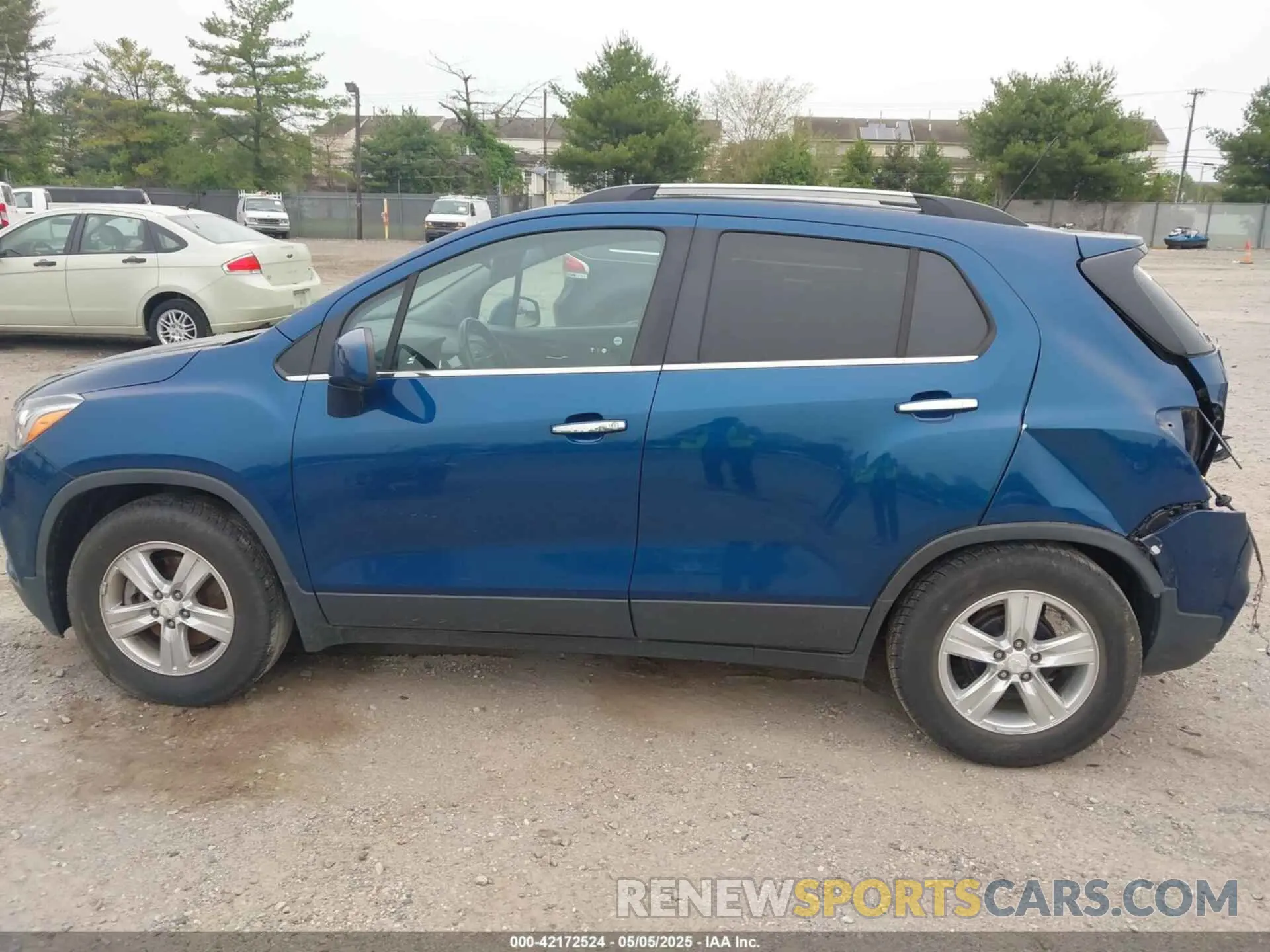 14 Photograph of a damaged car 3GNCJLSB7KL267854 CHEVROLET TRAX 2019