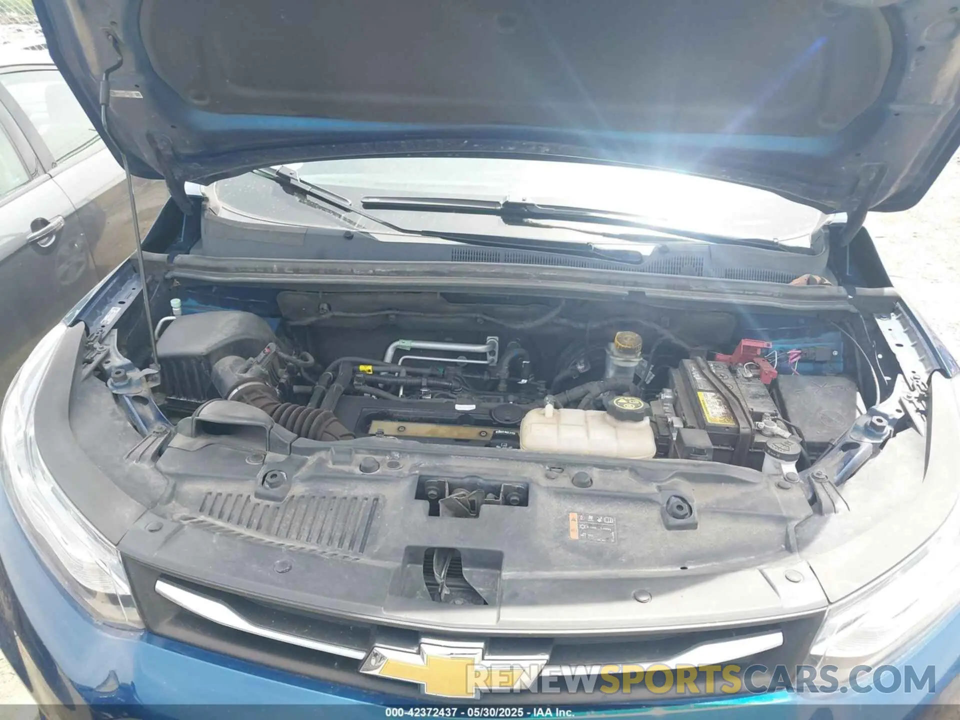 10 Photograph of a damaged car 3GNCJLSB7KL287599 CHEVROLET TRAX 2019