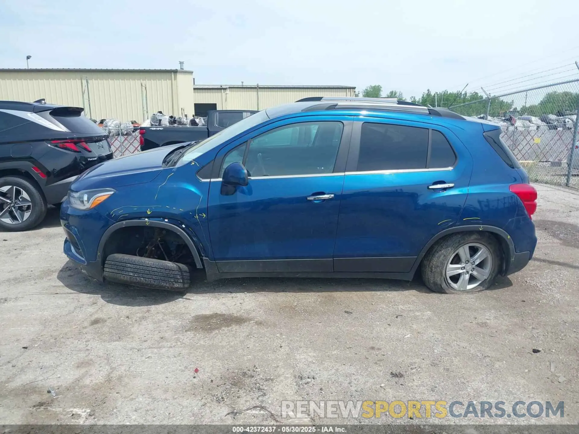 14 Photograph of a damaged car 3GNCJLSB7KL287599 CHEVROLET TRAX 2019