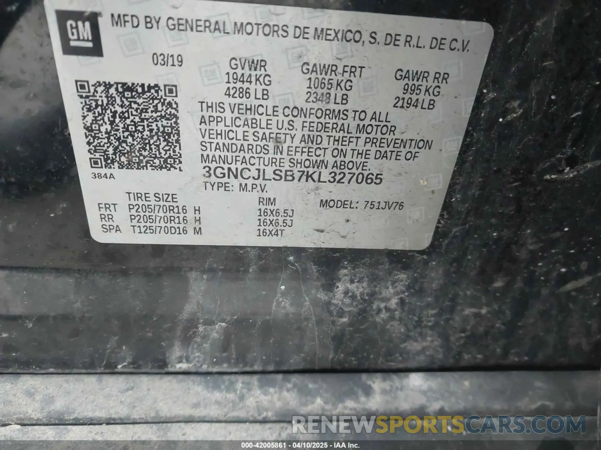 9 Photograph of a damaged car 3GNCJLSB7KL327065 CHEVROLET TRAX 2019