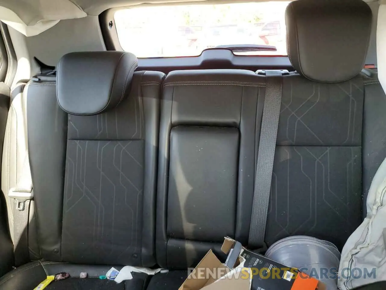 10 Photograph of a damaged car 3GNCJLSB7KL371678 CHEVROLET TRAX 2019