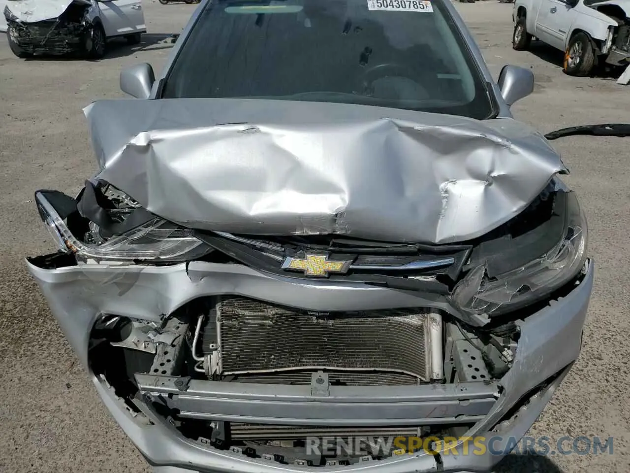 12 Photograph of a damaged car 3GNCJLSB8KL198706 CHEVROLET TRAX 2019