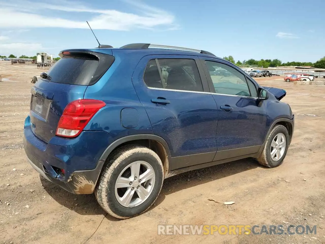 3 Photograph of a damaged car 3GNCJLSB8KL294240 CHEVROLET TRAX 2019