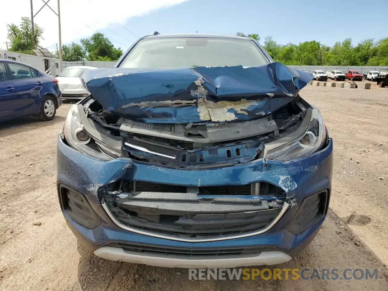 5 Photograph of a damaged car 3GNCJLSB8KL294240 CHEVROLET TRAX 2019