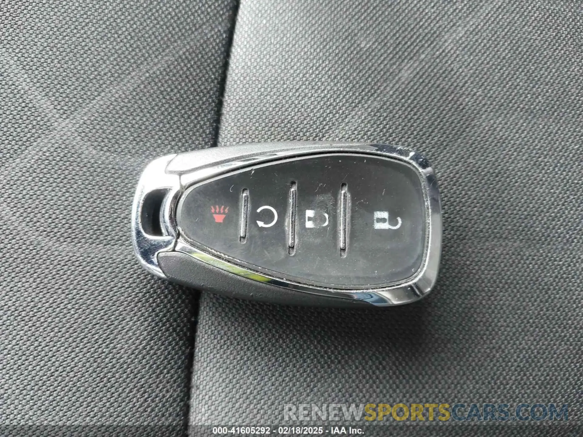 11 Photograph of a damaged car 3GNCJLSB8KL333344 CHEVROLET TRAX 2019