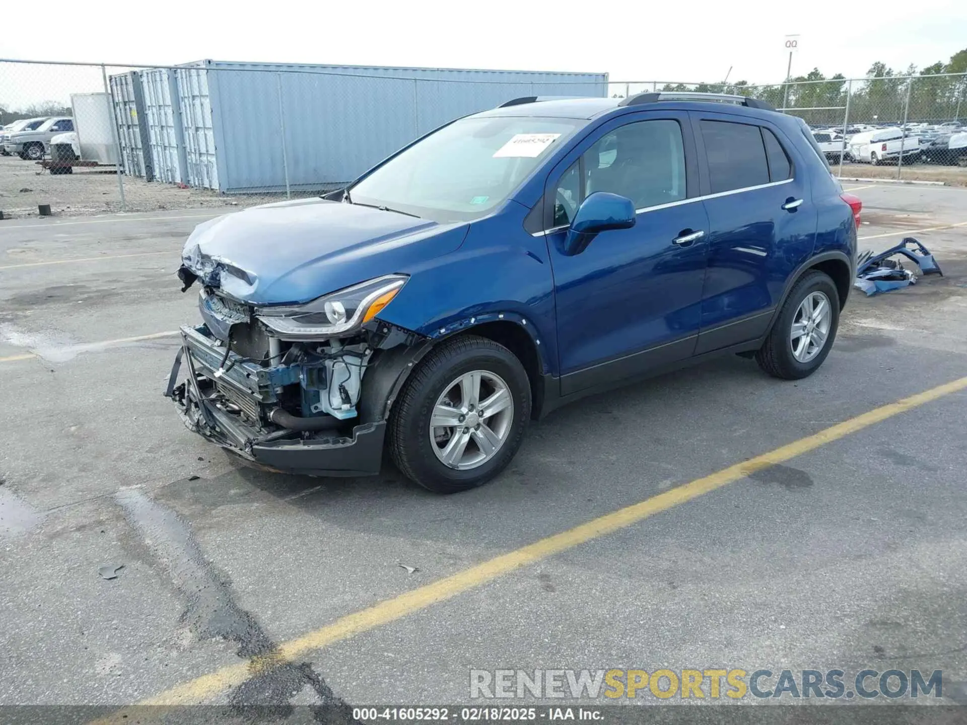 2 Photograph of a damaged car 3GNCJLSB8KL333344 CHEVROLET TRAX 2019