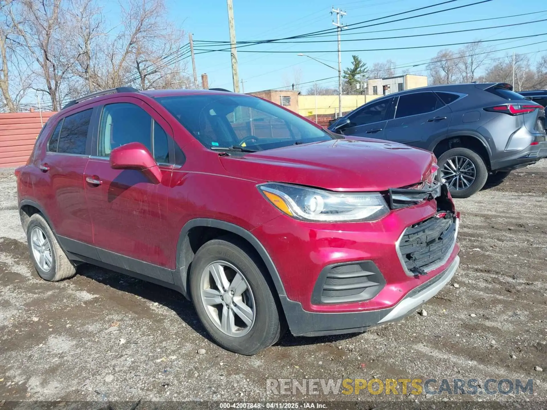 1 Photograph of a damaged car 3GNCJLSB8KL338057 CHEVROLET TRAX 2019