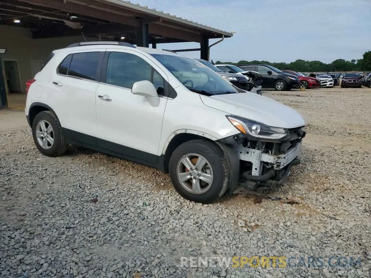 4 Photograph of a damaged car 3GNCJLSB9KL142693 CHEVROLET TRAX 2019