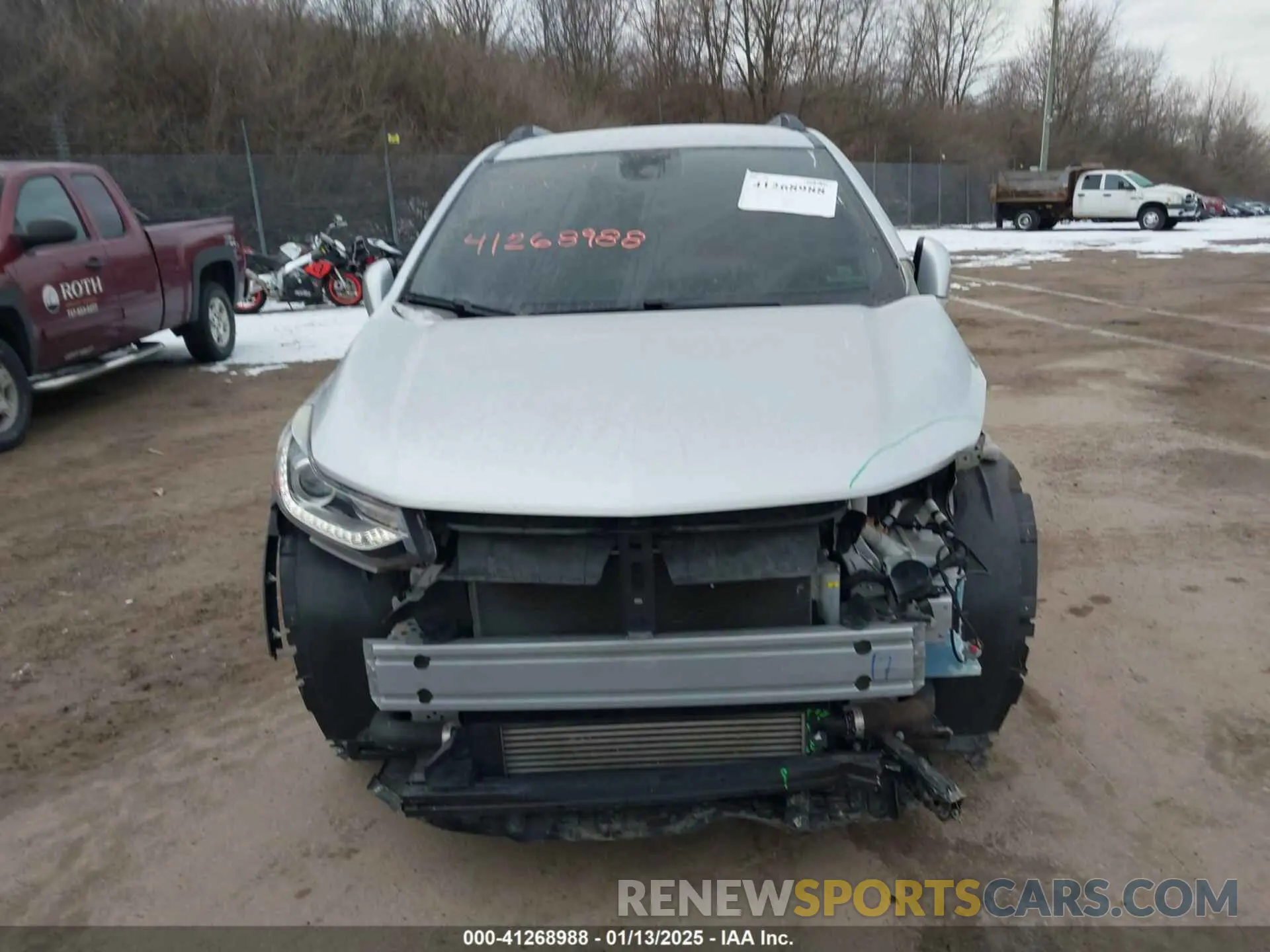 13 Photograph of a damaged car 3GNCJLSB9KL243295 CHEVROLET TRAX 2019