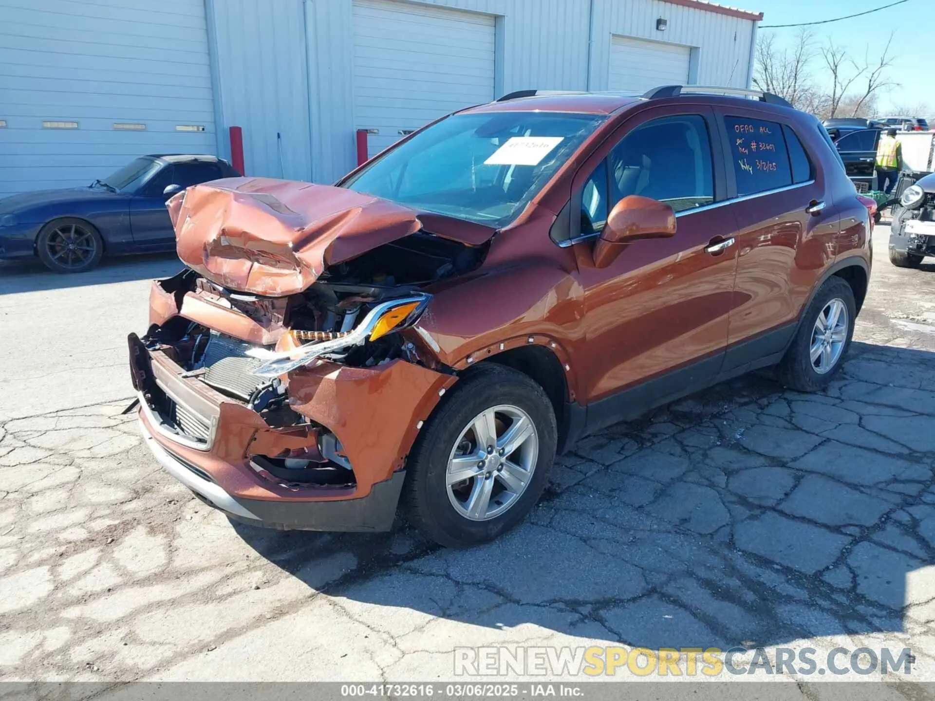 2 Photograph of a damaged car 3GNCJLSB9KL279780 CHEVROLET TRAX 2019