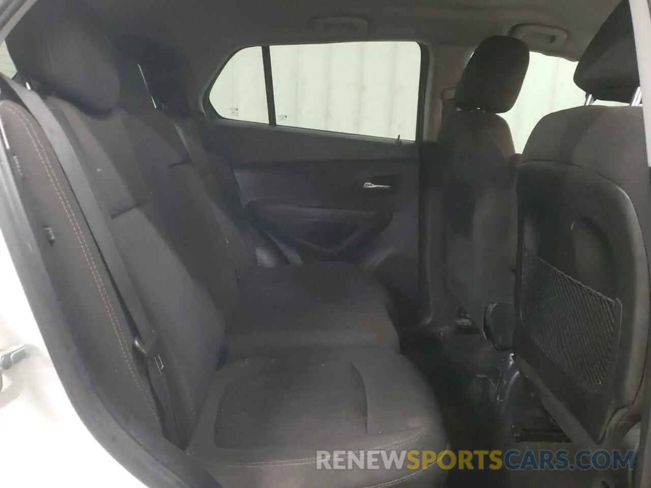 11 Photograph of a damaged car 3GNCJLSB9KL337208 CHEVROLET TRAX 2019