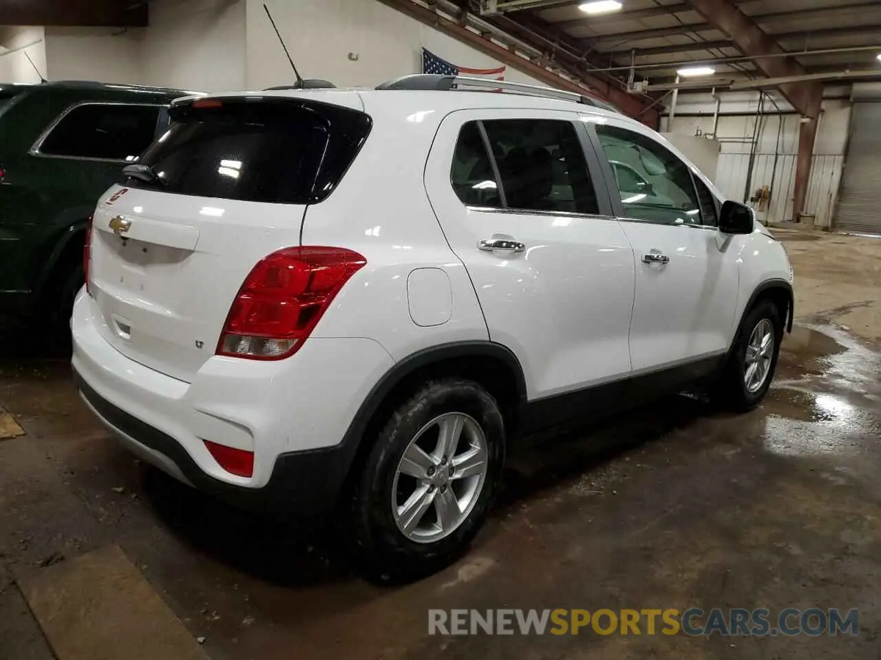 3 Photograph of a damaged car 3GNCJLSB9KL354400 CHEVROLET TRAX 2019