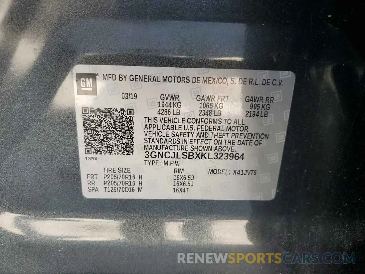13 Photograph of a damaged car 3GNCJLSBXKL323964 CHEVROLET TRAX 2019