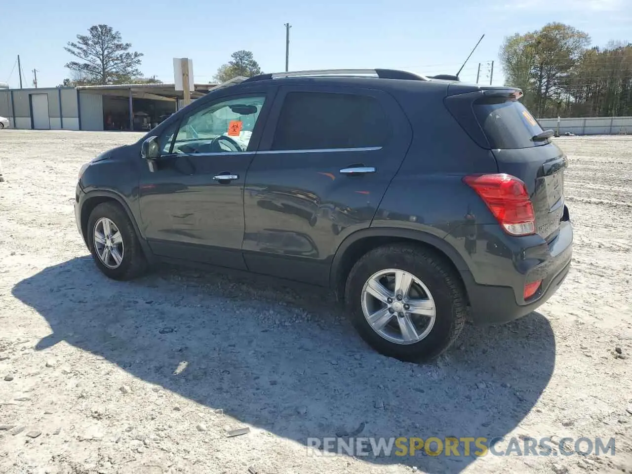 2 Photograph of a damaged car 3GNCJLSBXKL323964 CHEVROLET TRAX 2019