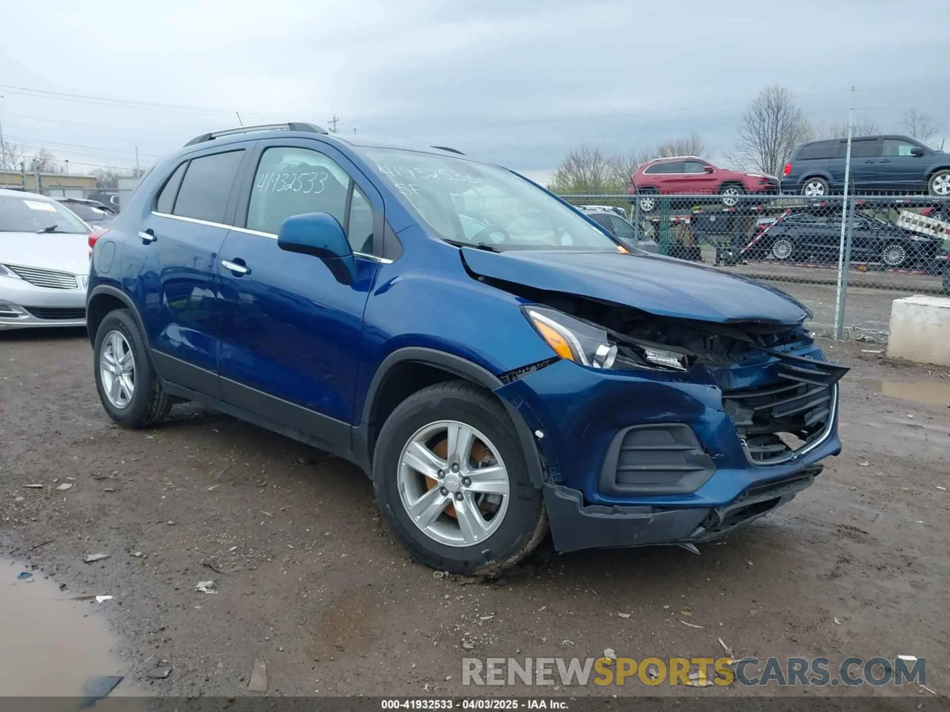 1 Photograph of a damaged car 3GNCJLSBXKL351862 CHEVROLET TRAX 2019