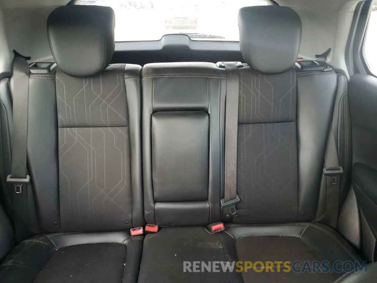 10 Photograph of a damaged car 3GNCJLSBXKL370623 CHEVROLET TRAX 2019